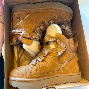 UGG Camel Lace Up Shoes with Box